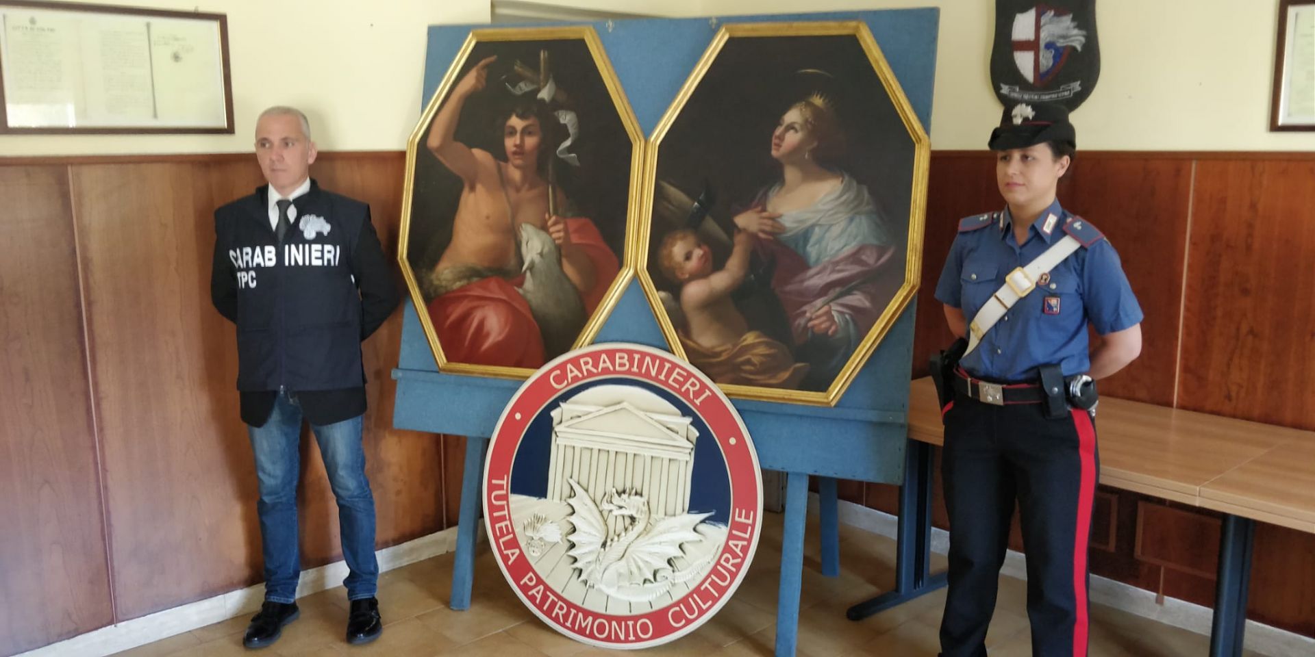 Carabinieri di Genova, ritrovata coppia di dipinti trafugata vent'anni fa
