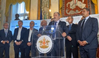 Genova, Bucci lavora per la nuova giunta: FdI spinge per il doppio assessorato e la presidenza del consiglio