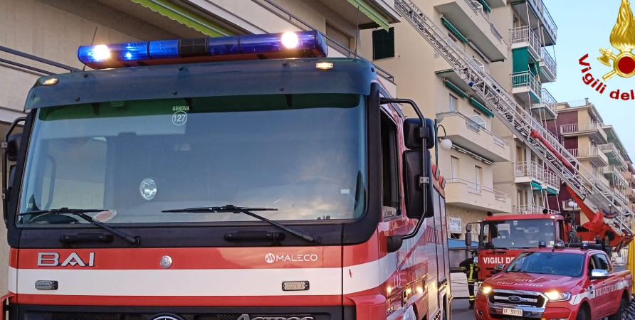 Genova, lascia la pentola sul fuoco: grave una donna rimasta intossicata dal fumo