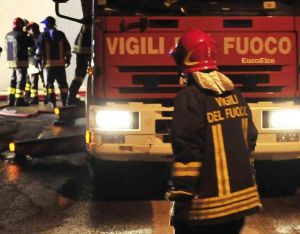 Albenga, incendio in un appartamento da un fornello dimenticato acceso: ustionata un'anziana