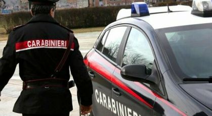 Genova, danneggia 6 auto e un bancomat in via Merano: denunciato un 28enne genovese