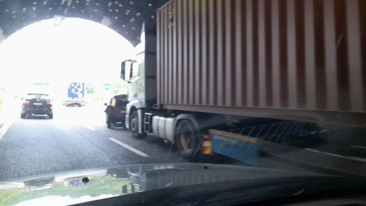 Autostrade Liguria, incidente in A7: motociclista in codice rosso, riaperto il tratto chiuso in precedenza