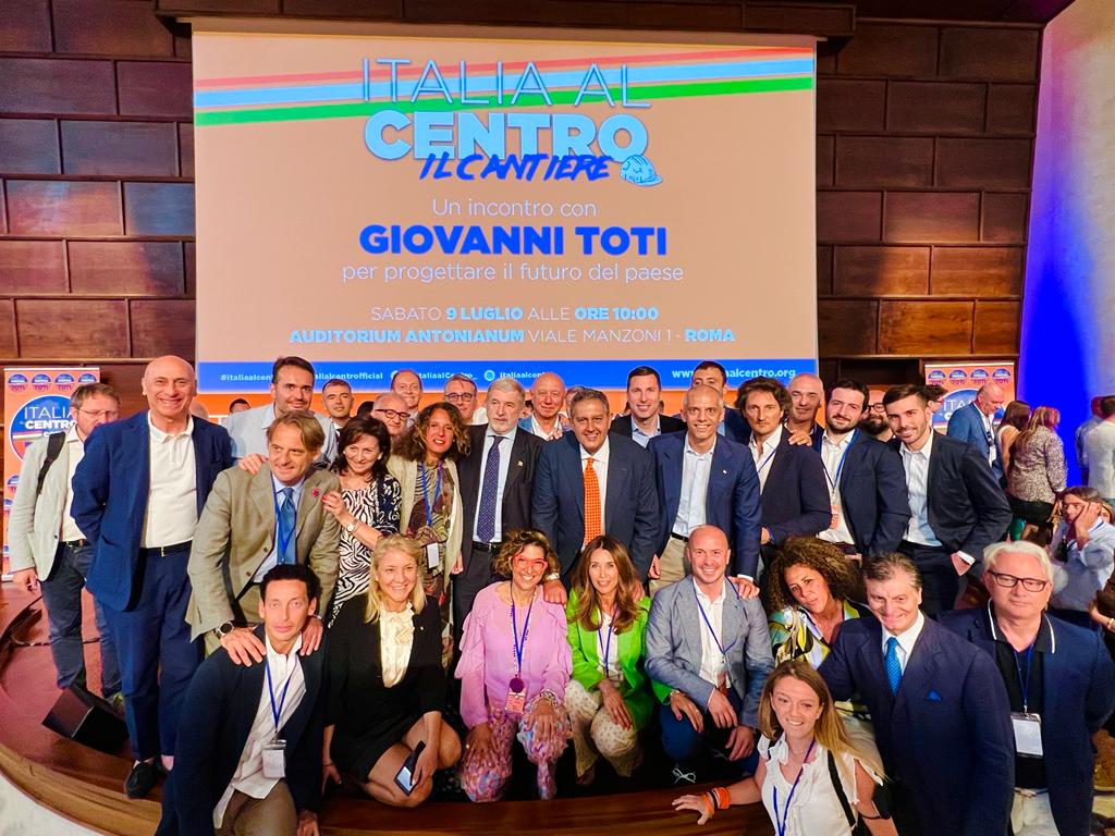 Italia al Centro, a Roma la prima convention nazionale del nuovo movimento di Giovanni Toti