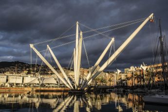 Genova premiata dalla rivista spagnola 'Viajar': "Uno dei 5 porti da visitare nel 2022"