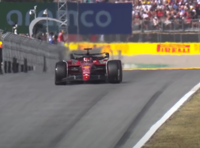 Formula 1, la Ferrari vince in Austria: Leclerc esulta davanti a Verstappen, Sainz fuori con l'auto in fiamme