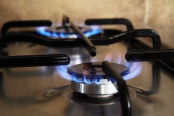 Gas, Gazprom riduce di un terzo le forniture all'Italia