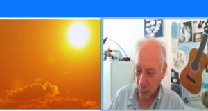 Grande caldo, i consigli dell'esperto: "Non uscire dalle 11 alle 19 e bere 2 litri d'acqua al giorno"