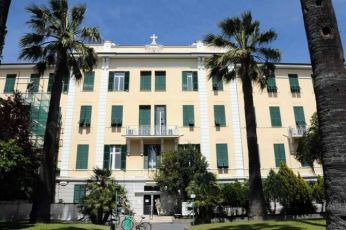 Bordighera, Toti: "Da settembre via alla privatizzazione dell'ospedale Saint Charles" 