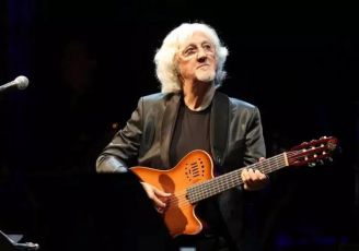 Scomparsa Vittorio De Scalzi, il sindaco Bucci: "Concittadino illustre, radicato nella sua Genova e tra la sua gente" 