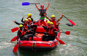 Genoa, giornata di riposo per i giocatori che si divertono facendo rafting