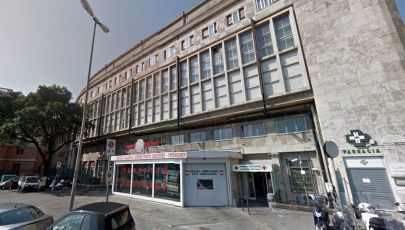 Genova, troppi contagi covid: l'ospedale Galliera sospende le visite ai degenti