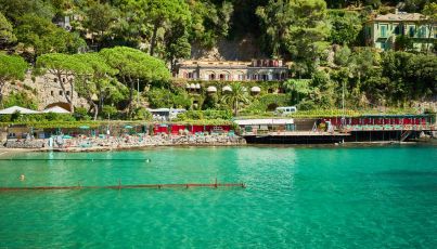 Paraggi, sub scopre presunti ordigni bellici: bagni vietati