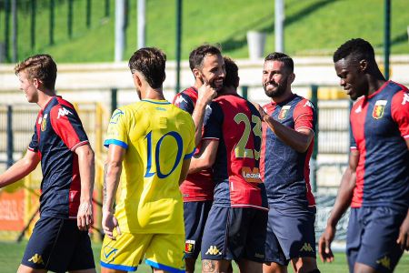 Genoa, test positivo contro la Carrarese: al Signorini finisce 9-1