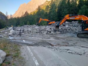 Courmayeur, dopo la frana in val Ferret: tanti liguri senza'acqua nelle case