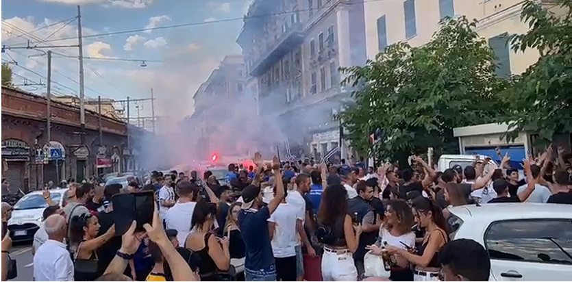 Sampierdarena, in centinaia per la festa di compleanno della Sampdoria