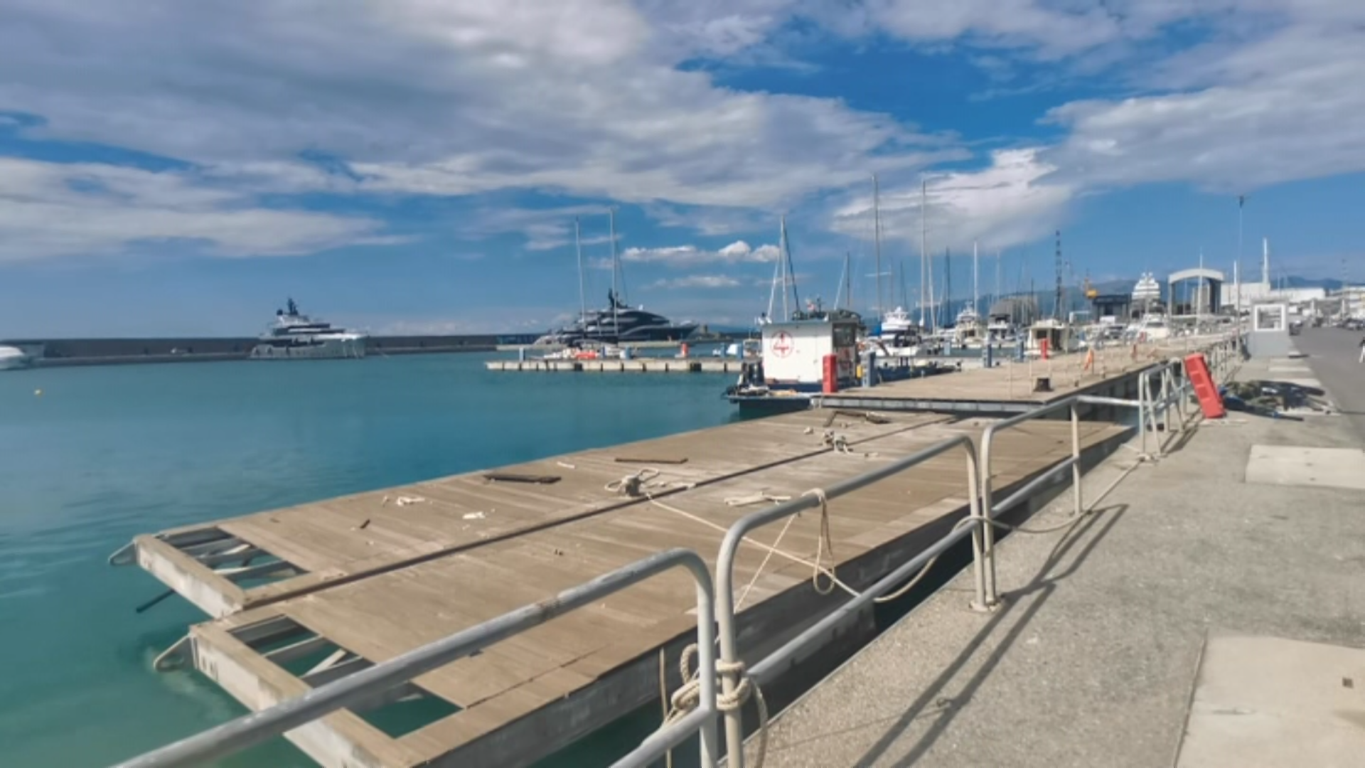 Waterfront Levante, sulla nuova banchina lavori completi al 70 per cento