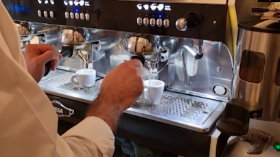 Caro energia, le difficoltà dei commercianti: “Per noi ci saranno due aumenti: utenze e materie prime”