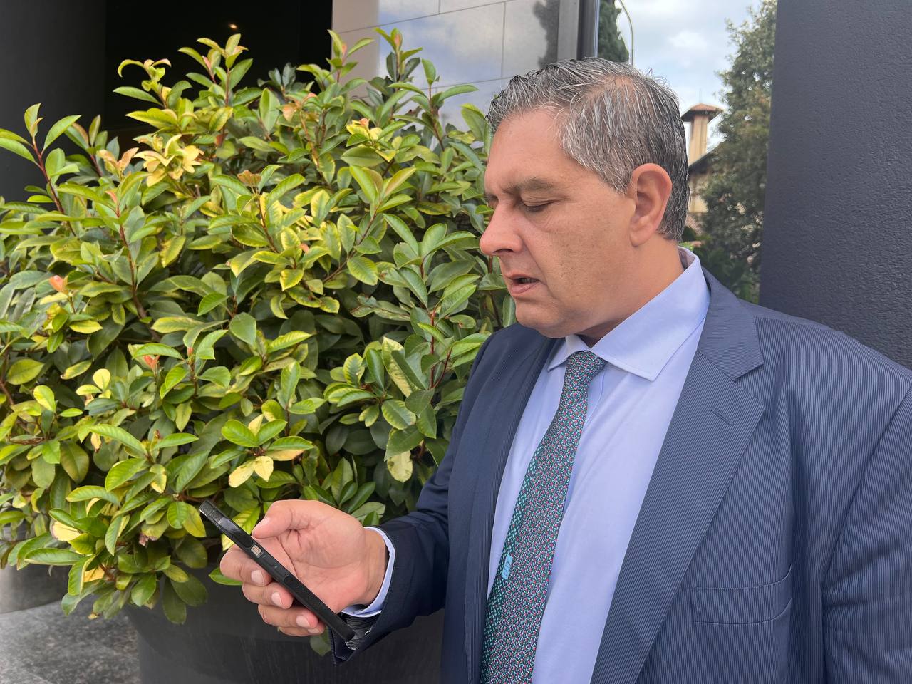 Caro bollette, la proposta del presidente Toti: "Usiamo i fondi strutturali europei a disposizione delle Regioni"