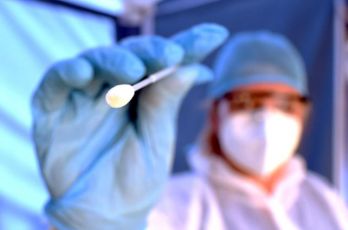 Covid in Liguria, ancora in discesa i positivi e diminuisce anche il numero di ospedalizzati