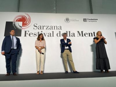 Sarzana, Il presidente Toti all'inaugurazione del Festival della Mente