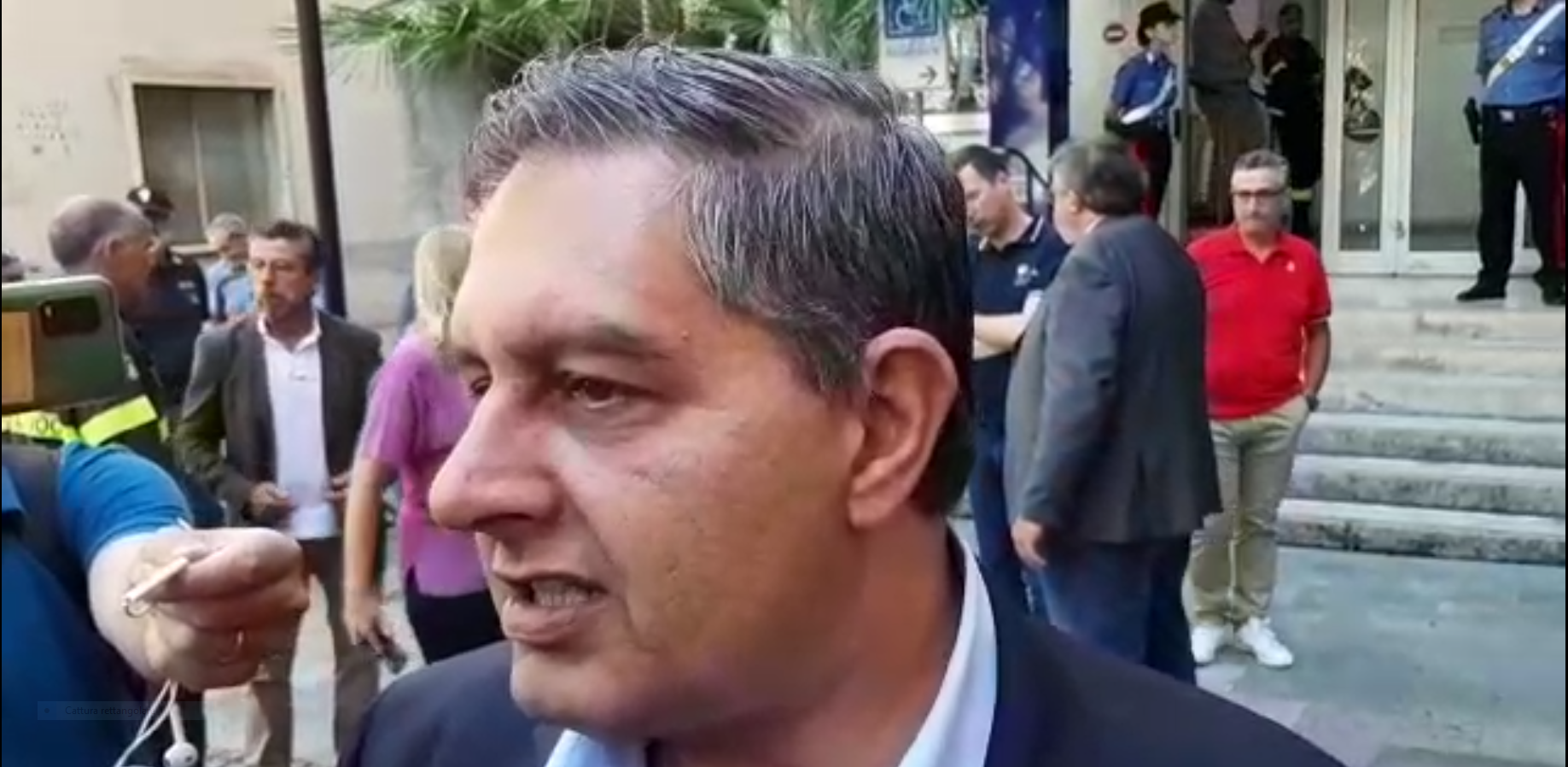 Incendio ospedale Santa Corona, Toti: "E' stato ritrovato un accendino, probabile natura dolosa"