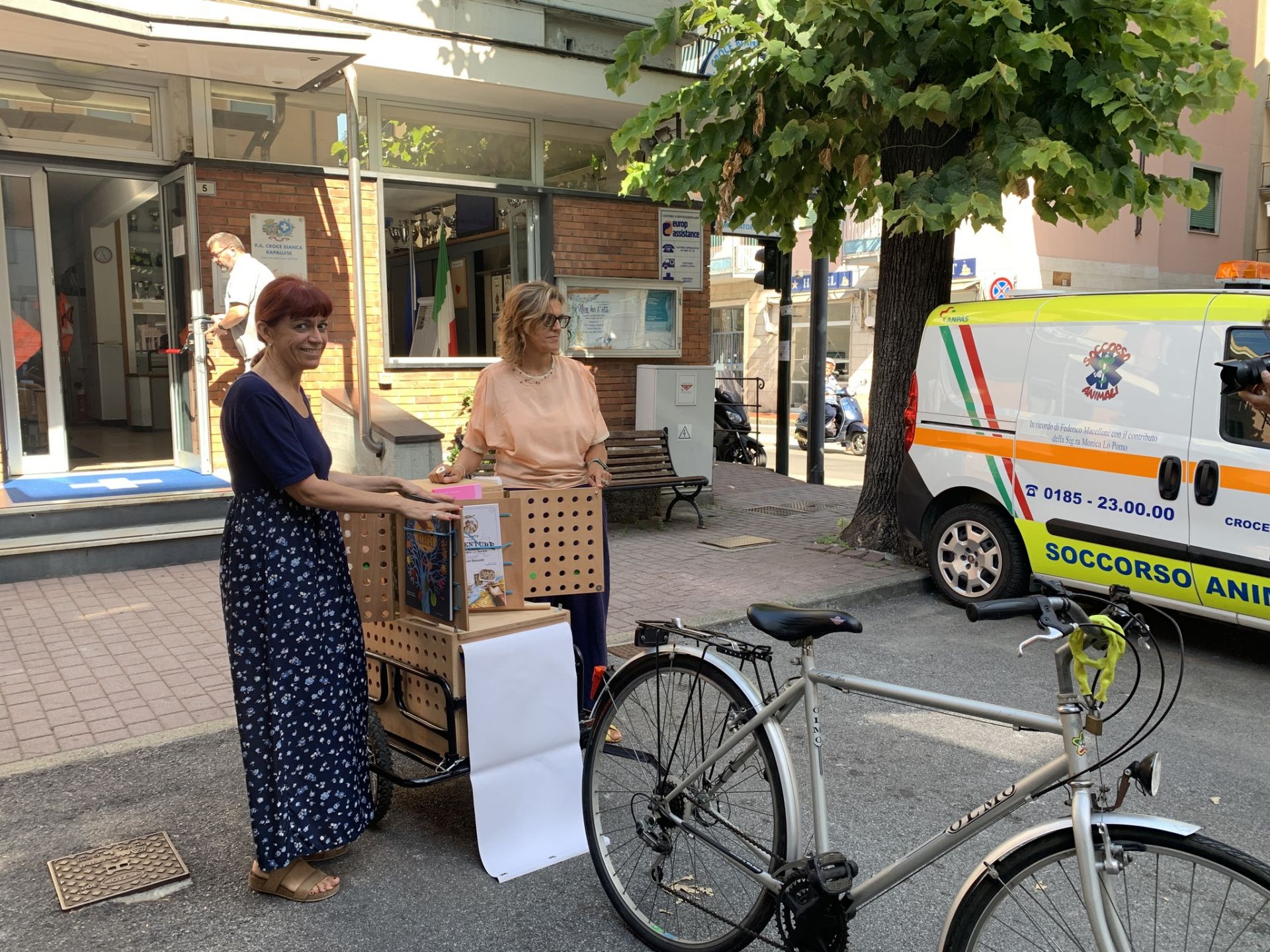 Rapallo, arriva 'Bibliocicletta01': gli audiolibri viaggiano sui pedali