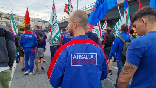 Genova, sciopero di Ansaldo Energia: le voci dal corteo 