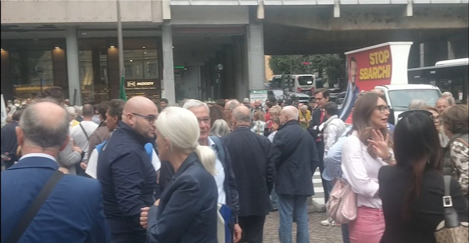 Elezioni, il centrodestra ligure si riunisce per la chiusura della campagna elettorale: presenti tutti i partiti della coalizione 