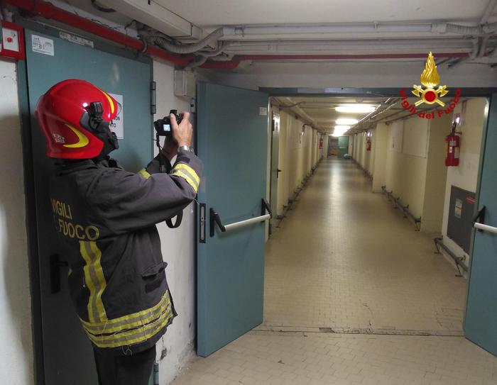 Genova, principio d'incendio al San Martino: spostati per qualche ora 22 pazienti