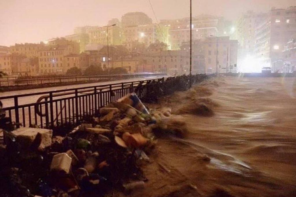 Genova, alluvione 9 e 10 ottobre 2014: il presidente Toti ricorda vittime e danni incalcolabili 
