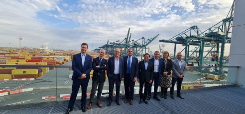 Porto di Anversa, terminal Psa:  visita del presidente della Regione Liguria Toti e del presidente dell'AdSP Mar Ligure Occidentale Signorini