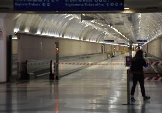 Sanremo, operaio muore per l'incendio di un locomotore: traffico ferroviario fermo fino alle 9