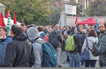 Genova, presidio Ansaldo Energia a Campi in attesa dell'incontro in Regione
