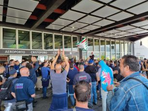 Ansaldo Energia, l'aeroporto riapre: il volo per Roma delle 19.15 partirà regolarmente 