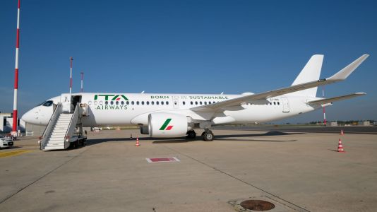 Ita Airways, domani primo volo Roma-Genova del nuovo aereo A220