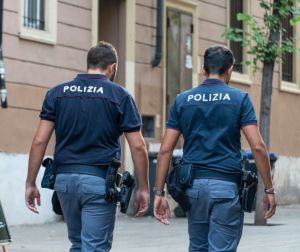 Chiavari, scippano un 90enne: arrestati tre minorenni