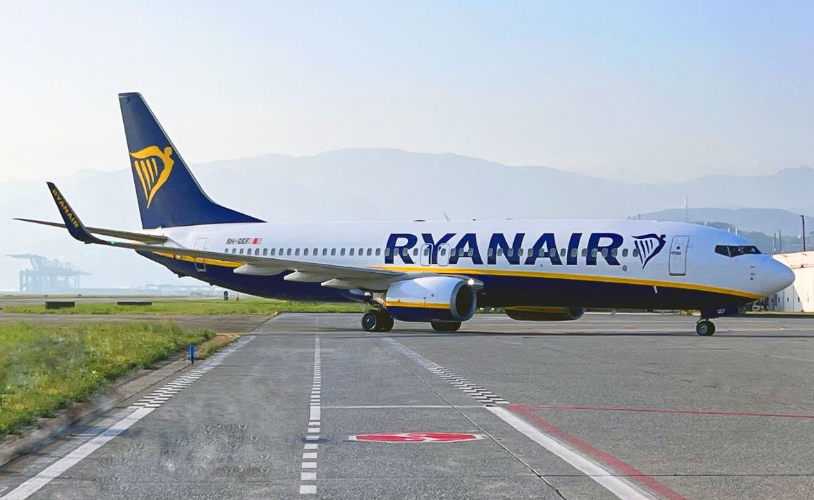Genova, parte la programmazione invernale di Ryanair: da domani i voli per Cagliari e Dublino, in totale 13 rotte