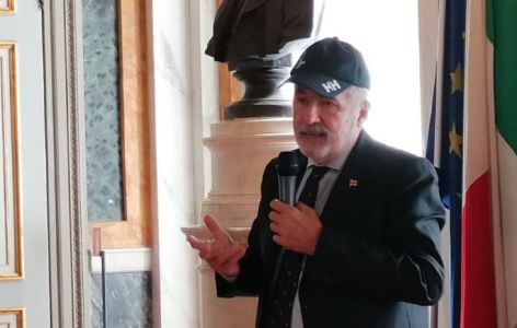 Genova, Bucci: "Più controlli sugli affitti e più forze di polizia nel centro storico". E la Movida si sposta alla Darsena