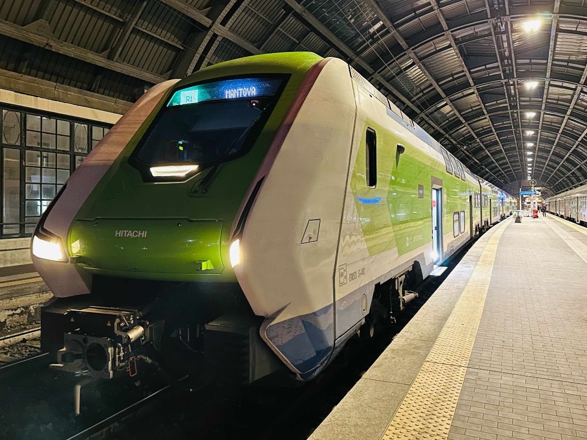 Trenord, tre nuovi convogli sulle linee tra Milano, Brescia, Cremona e Mantova