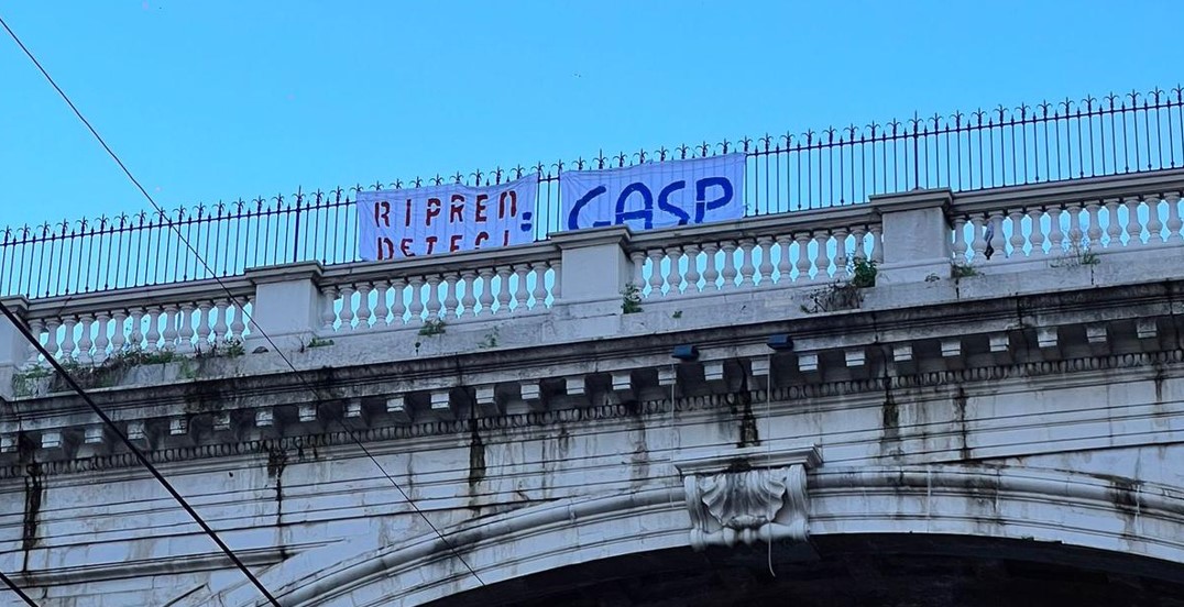 Genoa, spunta uno striscione pro-Gasperini sul Ponte Monumentale
