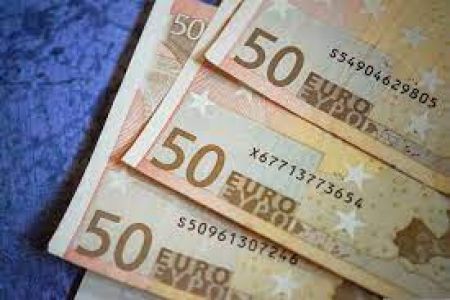 Carovita, Duferco dona un bonus di 600 euro ai suoi 1600 dipendenti italiani