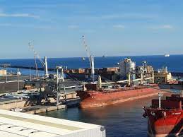 Porto di Genova, a Calata Bettolo domani attracca Coruna: una nave da ben 40 m di larghezza