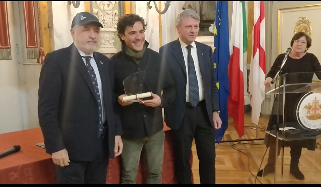 Genova, a Palazzo Tursi Bucci premia il cantautore anglo-ligure Jack Savoretti 