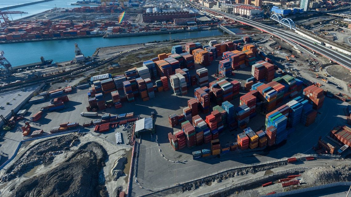 Aree Ex Ilva di Genova, quattro aziende interessate per la realizzazione di un hub logistico