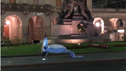 Felice, solitario dopo la finale: la festa savonese del tifoso argentino
