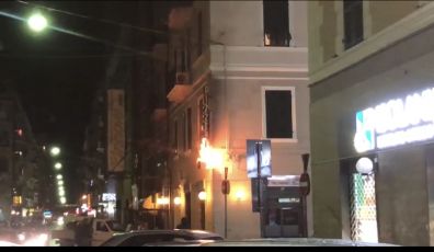 Savona, a fuoco l’insegna di una nota pizzeria del centro