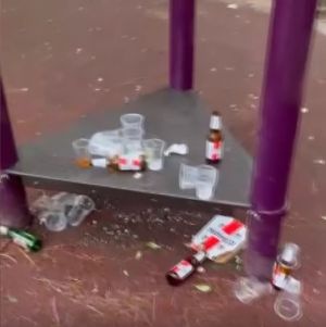 Genova, schiamazzi durante la notte natalizia ai Giardini Esposito. La sola volante disponibile non riesce a garantire l'ordine pubblico