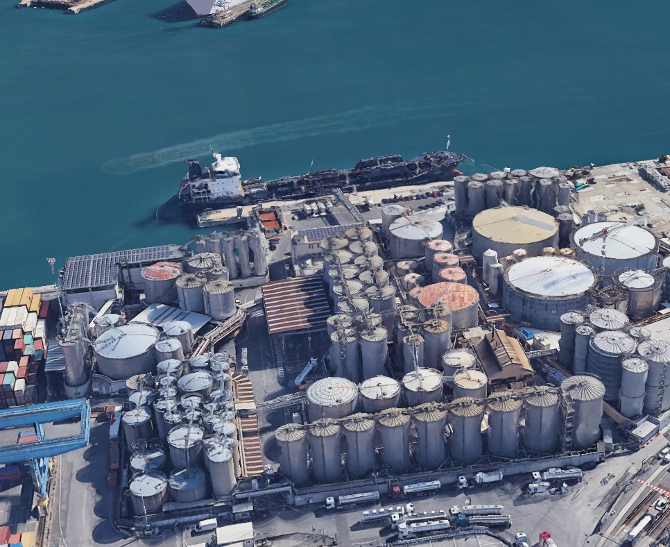 Porto di Genova, concessa un'area di Calata Olii Minerali alla società Antipollution Operative Center