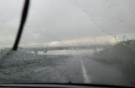 Pioggia in autostrada, allagamenti sulla A10 fra Celle Ligure e Varazze