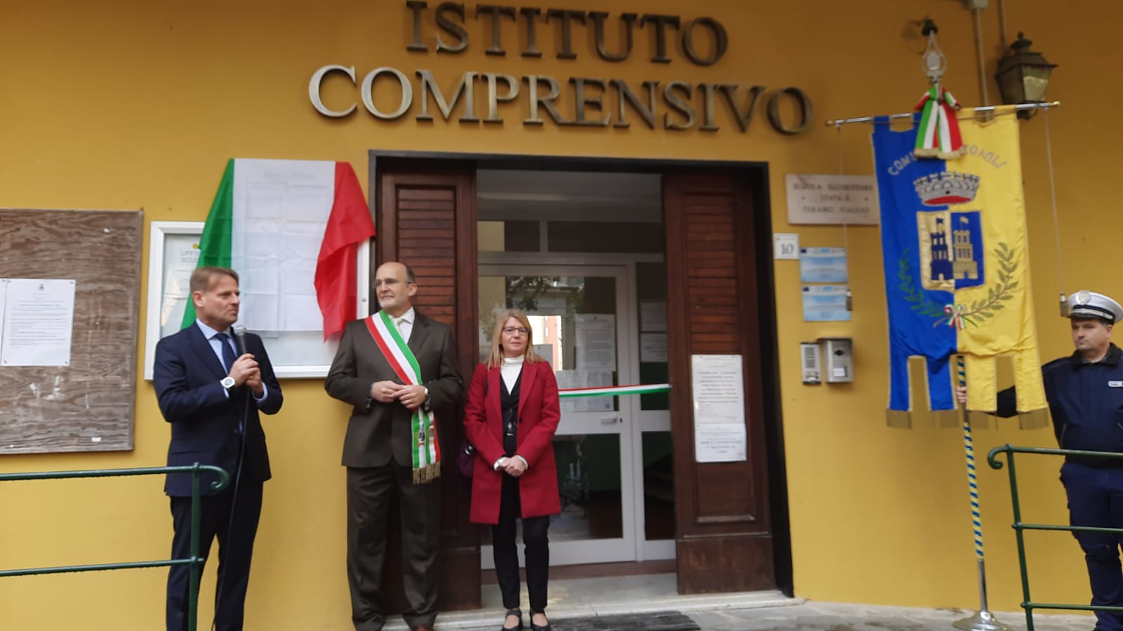 Zoagli, ecco i nuovi spazi della scuola di piazza San Martino: aule dedicate alle materie scientifiche e un nuovo terrazzo
